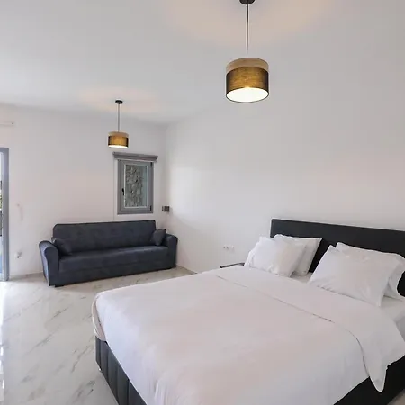 The George Lux With Jacuzzi